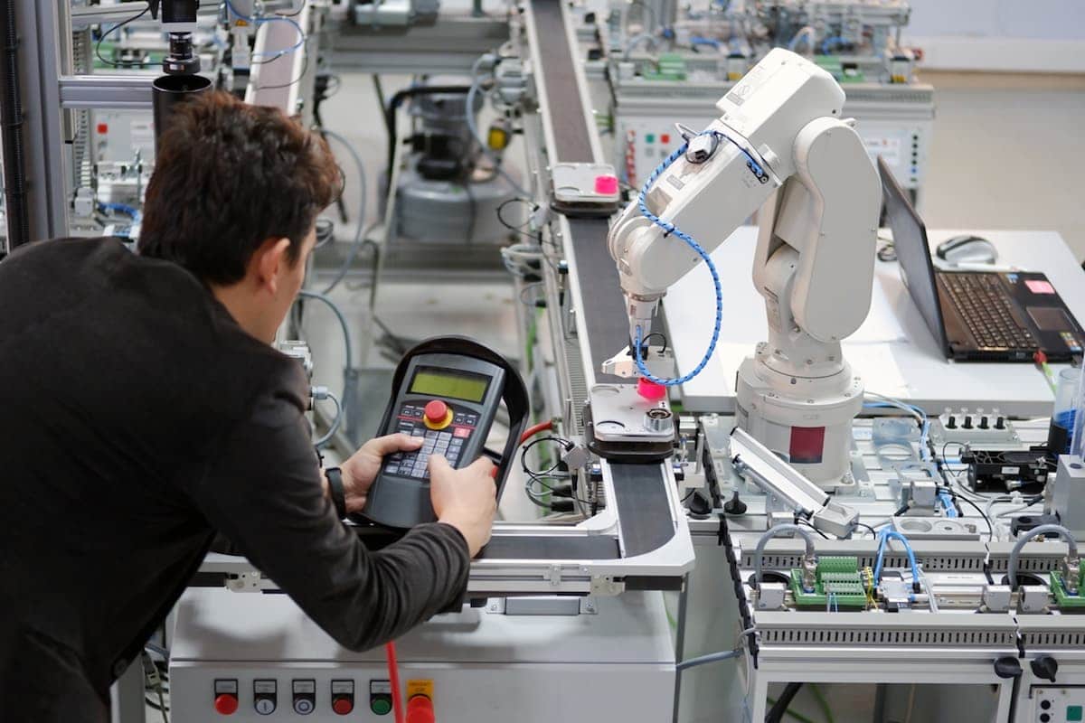 Mechatronics-engineering